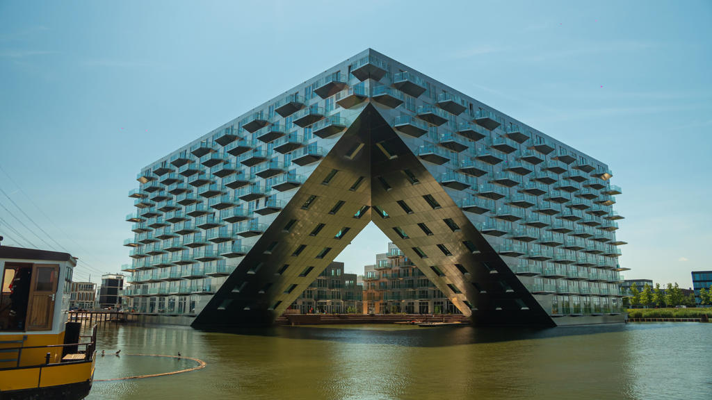 Aluminiumfassade des Sluishuis-Gebäudes aus Speira Aluminium.