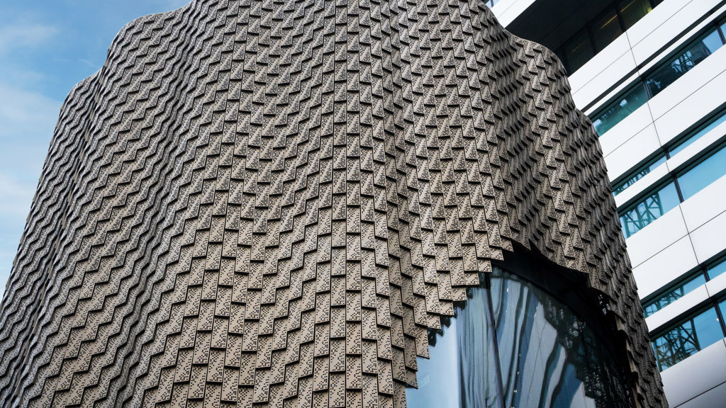 Speiras aluminiumsfasade på Broadgate-bygningen i London.